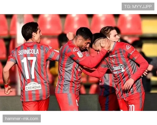 都灵战术革新显成效：精妙布局助力球队竞争力全面提升