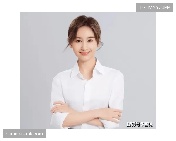 杨千霖训练完直接啃鸡腿？这自律人设有点绷不住啊